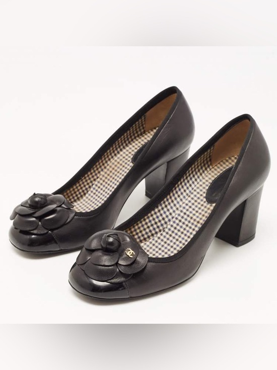 CHANEL Shoes - Chanel Vintage Black Leather and Patent Leather Cap Toe Camellia Block Heels